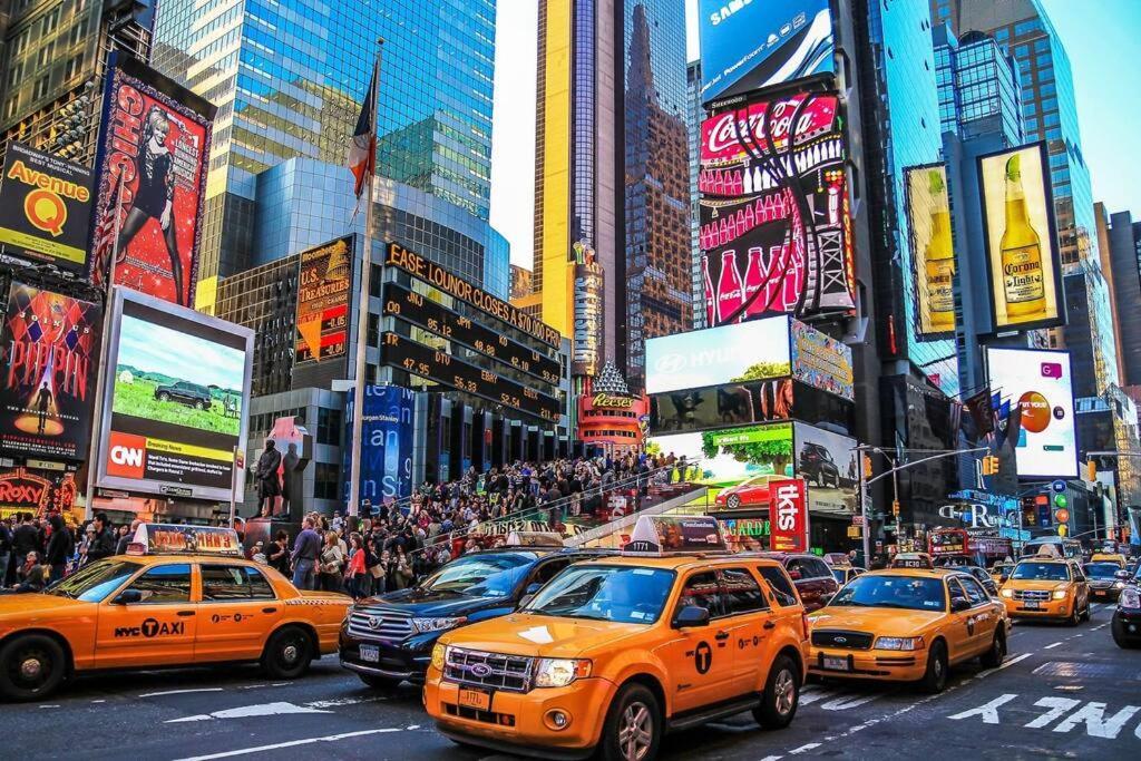 3 Bedrooms 2 Stops To Manhattan New York Bagian luar foto